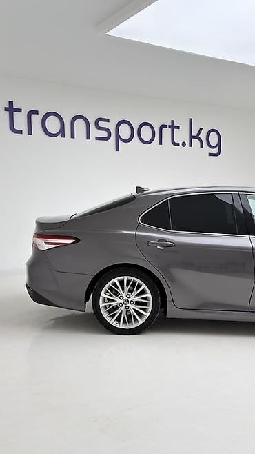 Toyota: Toyota Camry: 2019 г., 2.5 л, Вариатор, Гибрид, Седан — 8