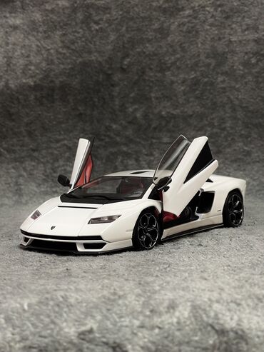 Avtomobil modelləri: Lamborghini, 2025 il, 1:24, Dəmir, Rayonlara çatdırılma, Ünvandan götürmə, Pulsuz çatdırılma — 6
