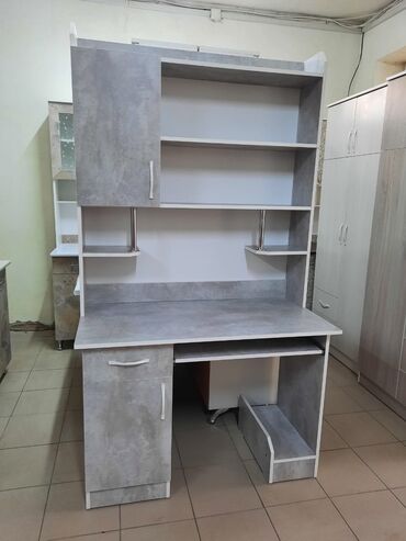 Парты: Новые столы компьютерные сом шкафчиком из российского материала длина — 12