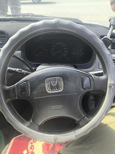 термостат subaru: Honda CR-V: 1998 г., 2 л, Автомат, Бензин, Кроссовер — 6