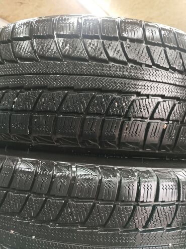 Шины: Шины 215 / 60 / R 16, Зима, Б/у, Пара, Легковые, Китай, Bridgestone