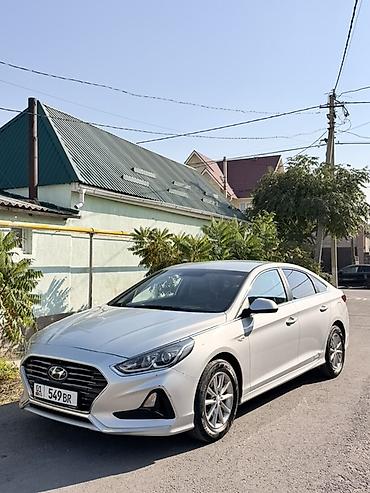 Hyundai Sonata: 2019 г., 2 л, Автомат, Газ, Седан