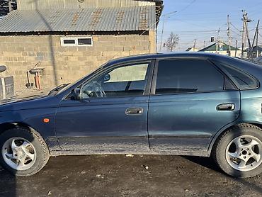 Toyota: Toyota Carina E: 1995 г., 1.6 л, Механика, Бензин, Хэтчбэк — 2