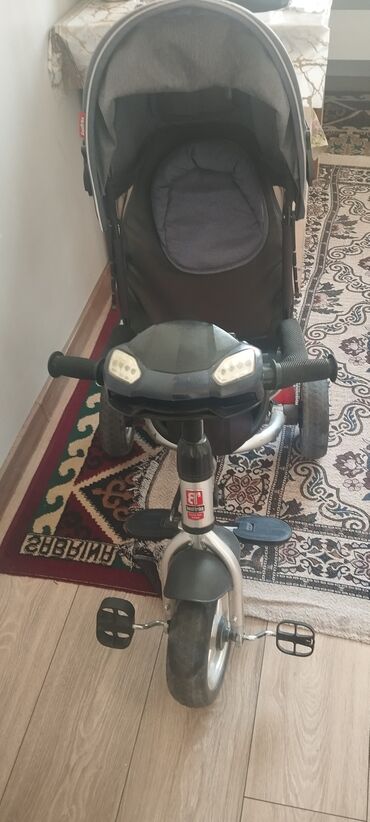 трёхколёсные велосипеды: Детский трехколесный велосипед-коляска Best Trike Б/У - Формат 2-в-1