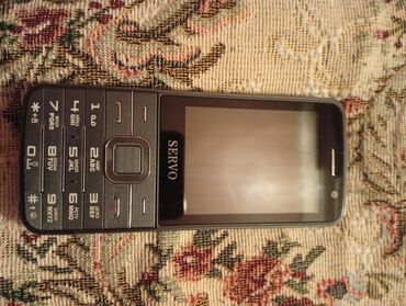 телефон fly fs: Servo klaviaturalı mobil telefon - Brend: SERVO 4 sim kartli -