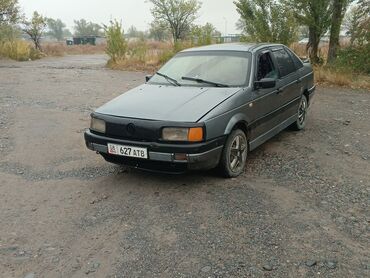задний рычаг: Volkswagen Passat: 1989 г., Бензин, Седан