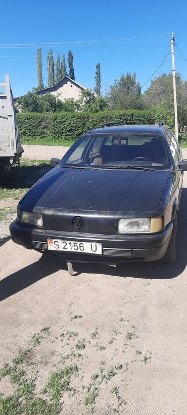 Volkswagen: Volkswagen Passat: 1989 г., 1.8 л, Механика, Бензин, Универсал