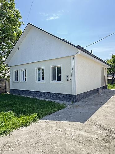 Продажа коттеджей и домов: ✨ Продаётся дом в с. Новопавловка (Бишкек) ✨ 🏡 Характеристики: • — 1