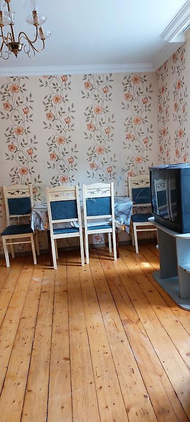 bine evləri: Gəncə Şəhəri Xan Bağı Türmənin yanında Bina Evi 4/3 kirayə verilir — 10
