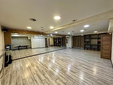 Коммерческая недвижимость: Сдаю Офис целиком: Сдаю Колл-центр, Фотостудия, 110 м², В жилом комплексе, С ремонтом, С отдельным входом, С отдельным санузлом — 2