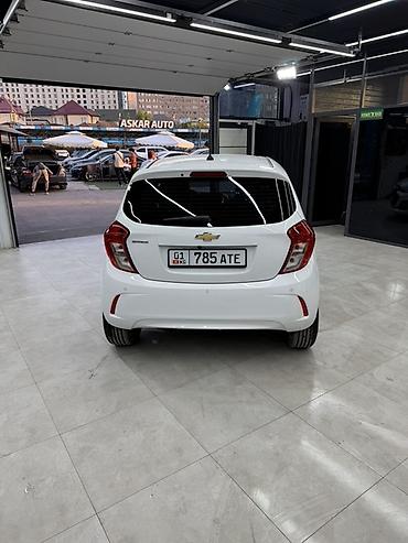wuling mini ev: Chevrolet Spark: 2020 г., Бензин, Хэтчбэк — 7