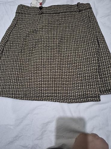 Qadın ətəyi short – xromlu qara-bej “herringbone/pepita” naxışlı - lalafo.az -da Qadın ətəyi short – xromlu qara-bej “herringbone/pepita” naxışlı -
