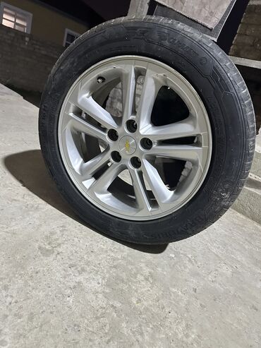 215 60 17 зимние шины: 4 dısk teker bır yerde 450 manat