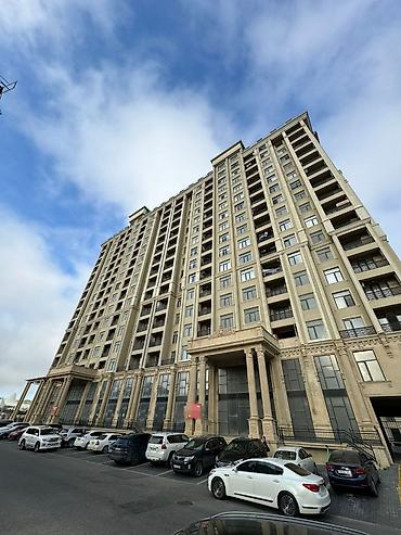 Mənzillər: 4 otaqlı, Yeni tikili, 179 kv. m — 1