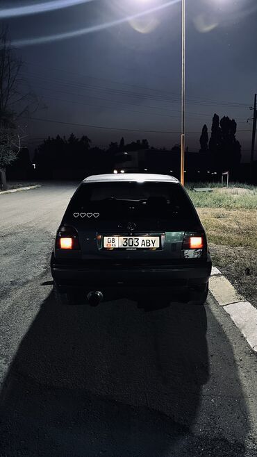 купить запчасти на опель вектра б: Volkswagen Golf: 1993 г., 1.8 л, Механика, Бензин, Хетчбек