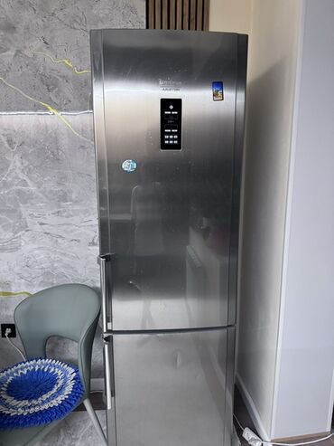 электроные книги: Холодильник Hotpoint-Ariston (серия с электронным управлением и