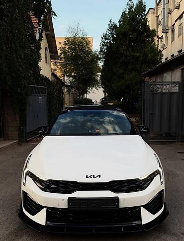 Kia K5: 2024 г., 2 л, Автомат, Газ, Седан