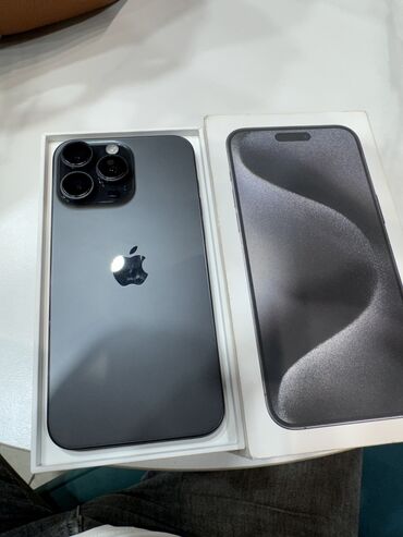 чехлы на поко: IPhone 15 Pro Max, Колдонулган, 256 ГБ, Black Titanium, Заряддоочу түзүлүш, Коргоочу айнек, Каптама, 88 %