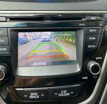 Hyundai: Hyundai Elantra: 1.8 l | 2015 il Sedan — 6