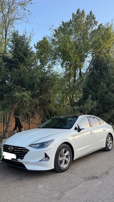 Hyundai: Hyundai Sonata: 2019 г., 2 л, Типтроник, Газ, Седан