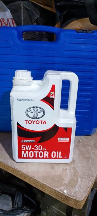 castrol 5w30 qiymeti: 4 l, 5w30