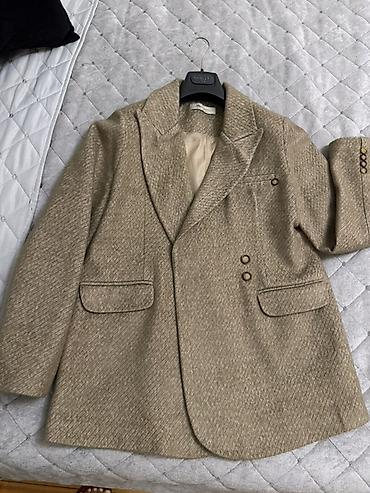 - yenı Qadın üçün klassik blazer/jaket - Rəng: bej-qəhvəyi, xırda