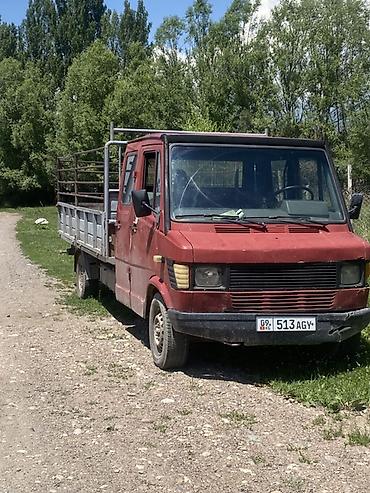 кпп zf: Жеңил жүк ташуучу унаа, Mercedes-Benz, Дубль, 3 т, Колдонулган — 2