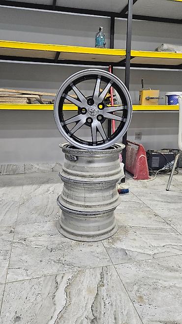 e60 m5 disk: Toyita Prius 30 kuza ucin diskiler,Yeni renglenib diod daccikler — 3