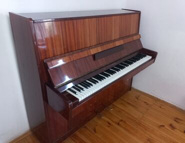 арабская мебель: Belarus markalı piano. 2 pedallı. işlək vəziyyətdə. 340 azn