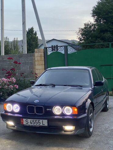 bmv 5: BMW 5 series: 1990 г., 2.5 л, Механика, Бензин, Седан