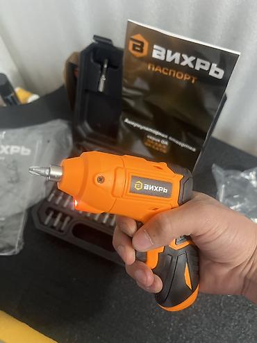 35 bit: Аккумуляторная отвертка Вихрь OA-3,6-К в кейсе. Характеристики: - — 2