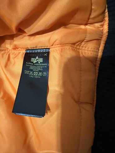 Бомберы: Бомбер Alpha Industries MA‑1 - Бренд: Alpha Industries Inc. (ярлык — 5