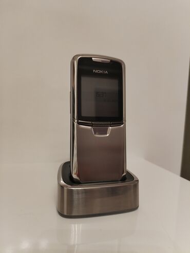 telefon nokia 8800: Nokia 8 Sirocco, 2 GB, rəng - Gümüşü, Düyməli