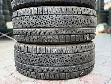 шины 23555 r18 зима: 235/55/18 4 шт комплект в идеальном состоянии фирма Pirelli 🇮🇹 год — 3