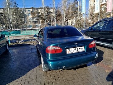 автомобиль ланос: Daewoo Lanos: 1999 г., 1.5 л, Механика, Бензин, Седан