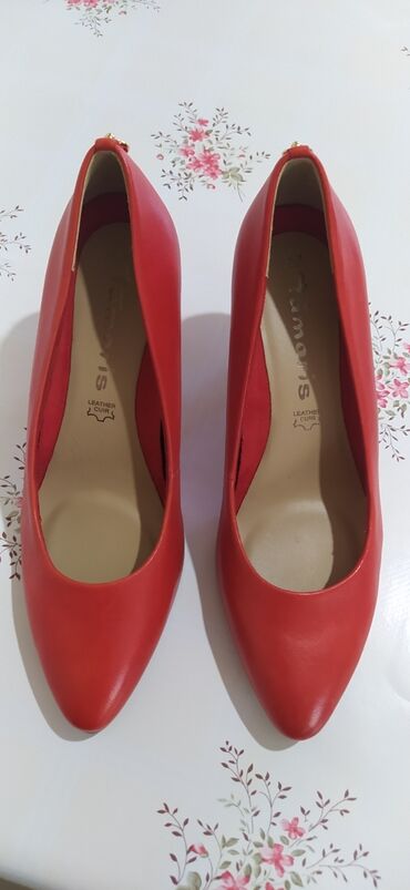 женские красные туфли: Туфли Tamaris, 37, цвет - Красный