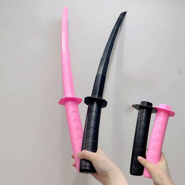 игрушки мечи: Катаны ( мечи ) из пластика складные ( новые ) 4 шт есть. 2 чёрных