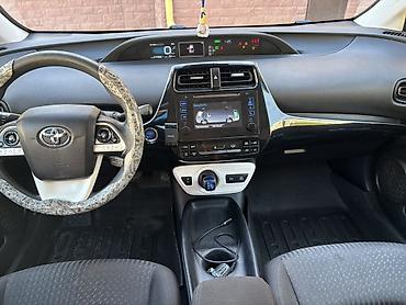 электро мобиль мини танк 300: Toyota Prius: 2018 г., 1.8 л, Вариатор, Гибрид, Хэтчбэк — 9