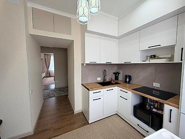 локал: 4 комнаты, 81 м², Индивидуалка, 5 этаж, Евроремонт — 2