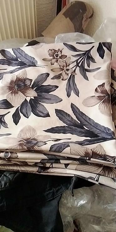 Jastuci: Navlaka za jastuke sa floralnim printom - Materijal: glatka tkanina — 14