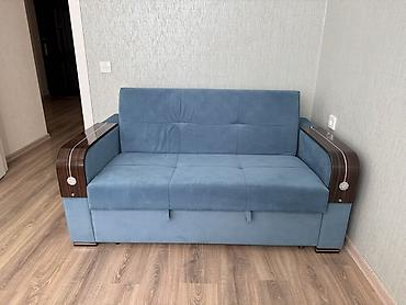Divanlar: Mavi rəngli, ikiyerli transformasiya olunan divan - Material: Yumşaq — 1