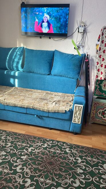 дерево мебель: Угловой диван, цвет - Голубой, Новый