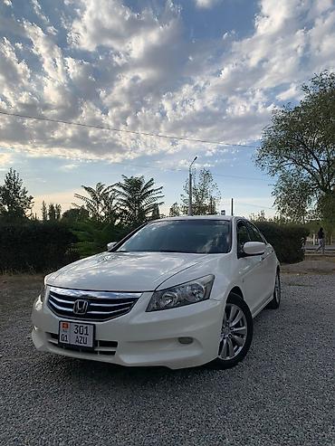 Honda Accord: 2011 г., 2.4 л, Автомат, Бензин, Седан