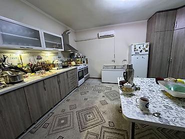 ленинское земля: 200 м², 6 комнат и более, Семейным — 3