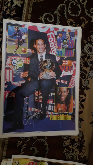 Kolleksiya kartları: Barselona azarkeşləri üçün kolleksiya — 4