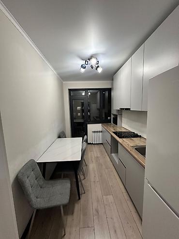 rent flats: Сдается элитная 3‑комнатная квартирал 90 м², г. Бишкек, пересечение — 2