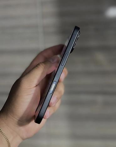 iphone qq: IPhone 16, 128 GB, Qara, Zəmanət, Simsiz şarj, Face ID — 6