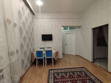 aile ucun kiraye evler: Xırdalan.Polis şöbəsinin arxasında 5 cı məhəllə.maşın səs küydən