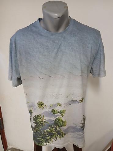 pull and bear turkey: Majica sa kratkim rukavima – print tropske plaže - Muška/unisex — 1
