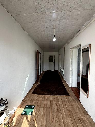 Продажа коттеджей и домов: 🏡 Продается дом в Сокулуке 📍 Участок — 4.70 соток 🏠 4 жилые комнаты 🍽 — 8